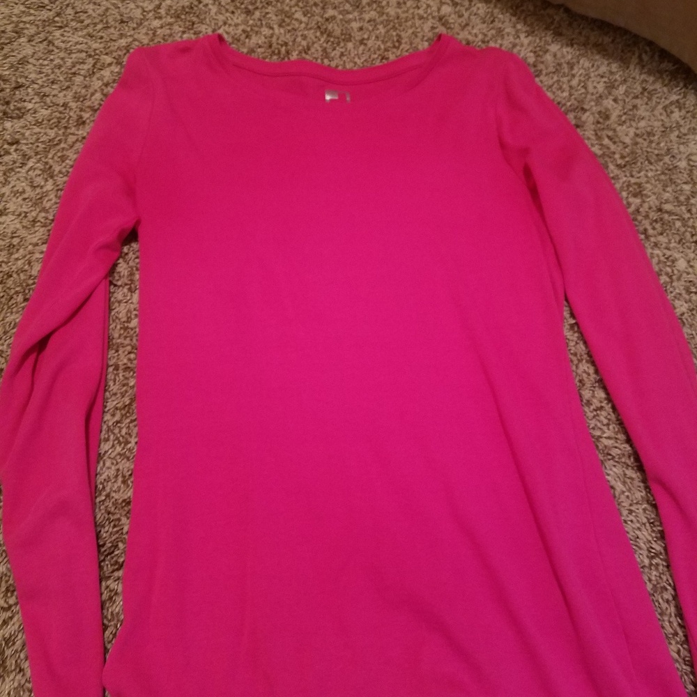pink shirt
